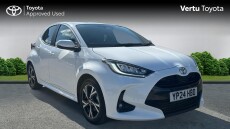 Toyota Yaris 1.5 Hybrid Design 5dr CVT Hybrid Hatchback